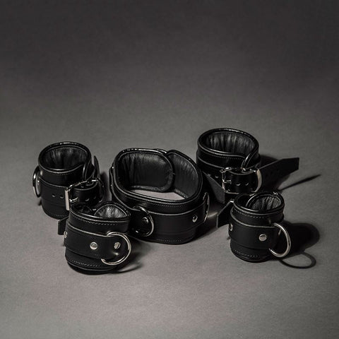 Piped Leather Restraint Set - Fetters
