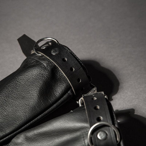 Flat Hand Leather Bondage Mitts - Fetters